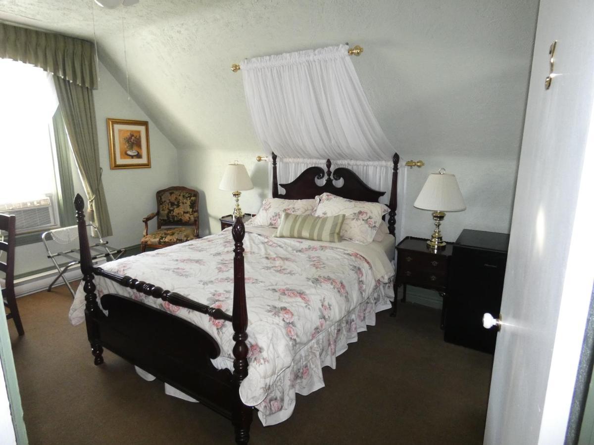 Bed & Breakfast Lacasa Enshediac
